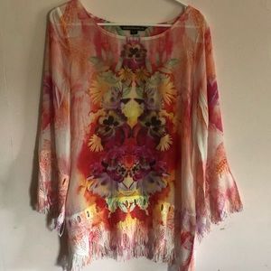 Women’s lightweight top